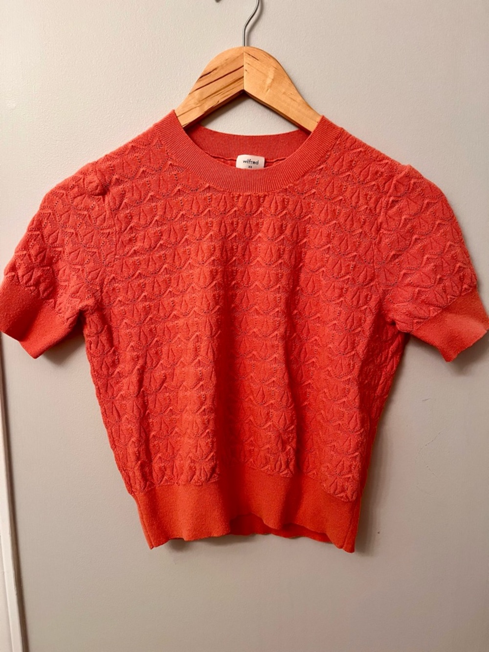 Wilfred Short Sleeve Textured Knit Top - Coral